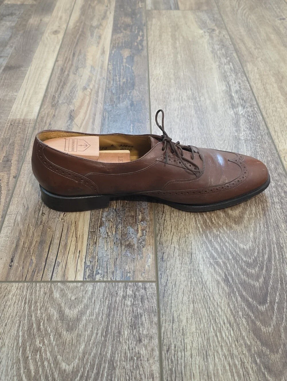 Johnston & Murphy - Aristocraft Made in USA Wingtip Oxfords - Men 9D - Brown